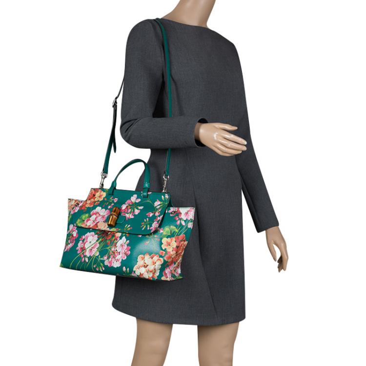 Pre Owned Gucci Green Floral Print Leather Bamboo Daily Top Handle Bag