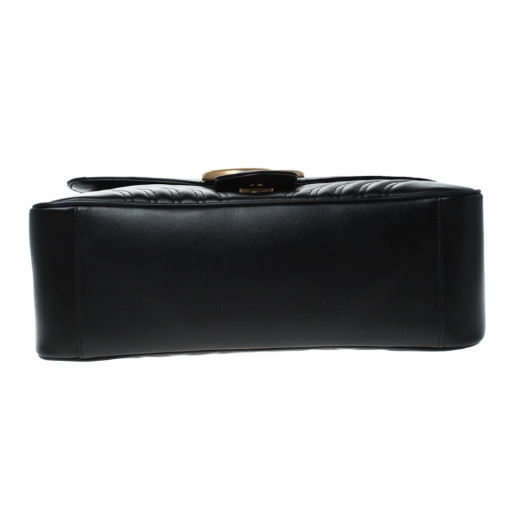 Pre Owned Gucci Black Leather Medium GG Marmont Top Handle Bag