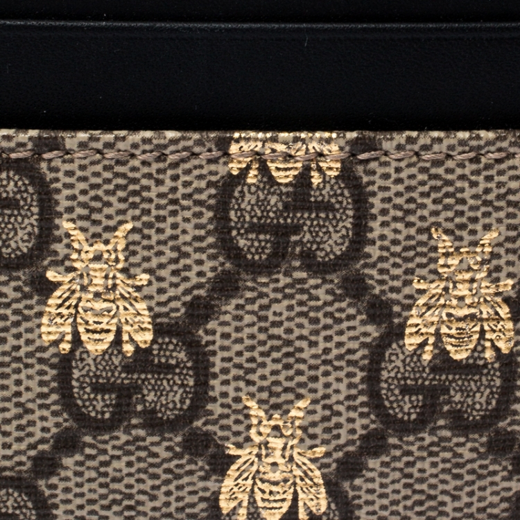 Pre Owned Gucci Beige/Black GG Supreme Canvas and Leather Bee Card Holder  
