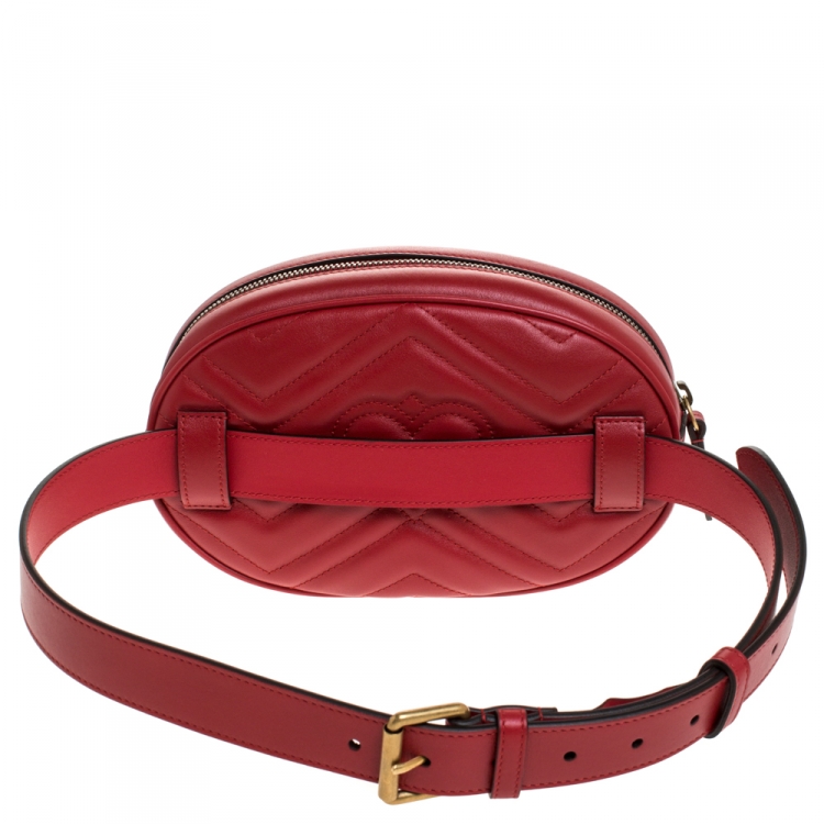 Pre Owned Gucci Red Matelassé Leather GG Marmont Belt Bag
