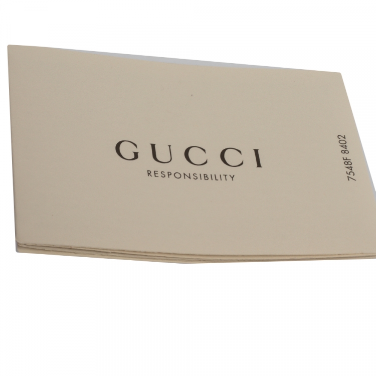 مملوكة مسبقًا Gucci Cream Matelasse Leather Small Camera GG Marmont  Bag