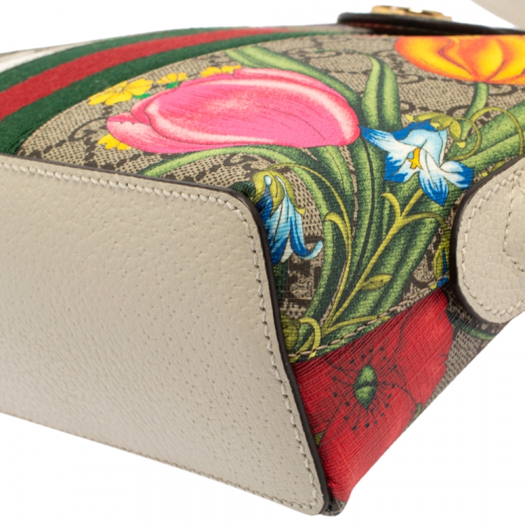 Pre Owned Gucci Beige/Off White Flora GG Supreme Canvas and Leather Small Ophidia Crossbody Bag