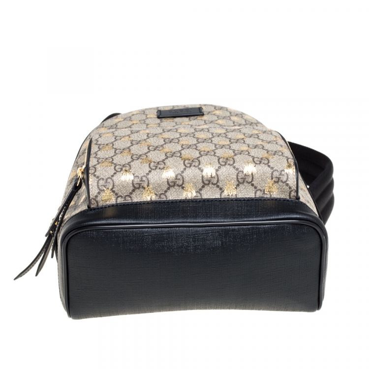 Pre Owned Gucci Beige/Black GG Supreme Canvas and Leather Bees Backpack