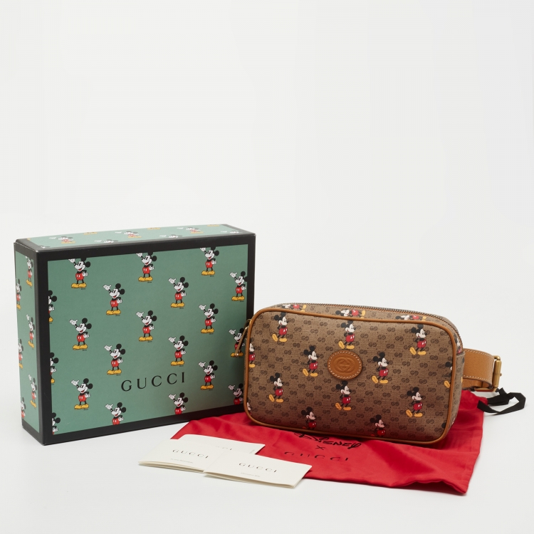 مملوكة مسبقًا Gucci x Disney Brown GG Supreme Canvas and Leather Mickey Mouse Belt Bag