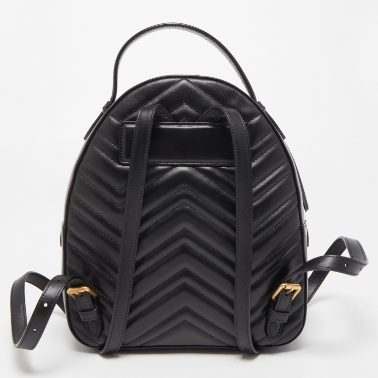 Pre Owned Gucci Black Matelassé Leather GG Marmont Backpack