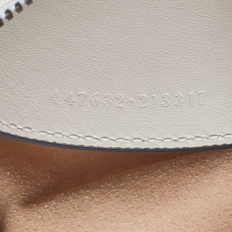 Pre Owned Gucci Off White Matelassé Leather Small GG Marmont Shoulder Bag