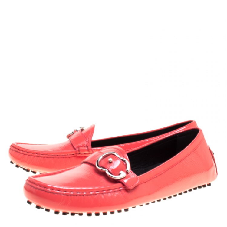Pre Owned Gucci Coral Red Patent Leather Interlocking GG Driving Moccasins Size 40
