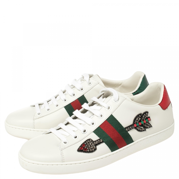 Pre Owned Gucci White Leather Ace Embellished Arrow Appliqué Low Top Sneakers Size 38.5