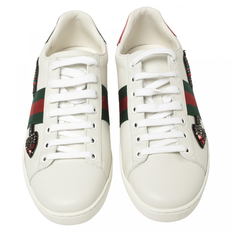 Pre Owned Gucci White Leather Ace Embellished Arrow Appliqué Low Top Sneakers Size 38.5