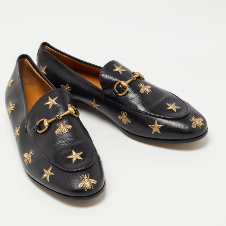 مملوكة مسبقًا Gucci Black Leather Embroidered Star Bee Horsebit Loafers Size 41