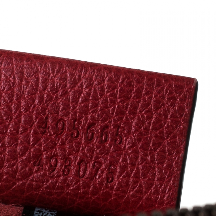 Pre Owned Gucci Red  Leather Web Logo Zip Pouch