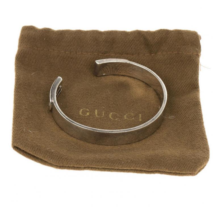 Pre Owned Gucci Silver Bangle Bracelet 18CM