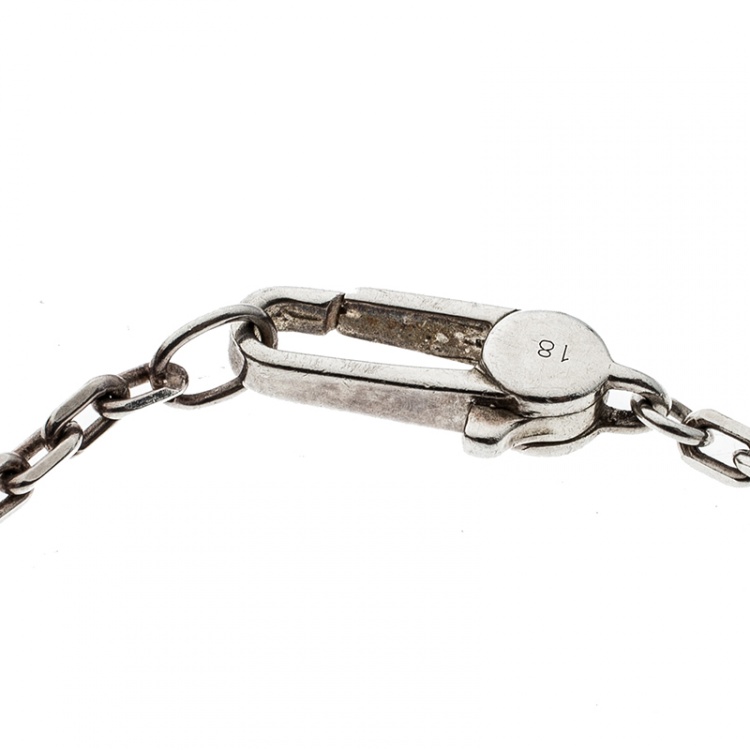 مملوكة مسبقًا Gucci Trademark Silver Charm Bracelet 18cm