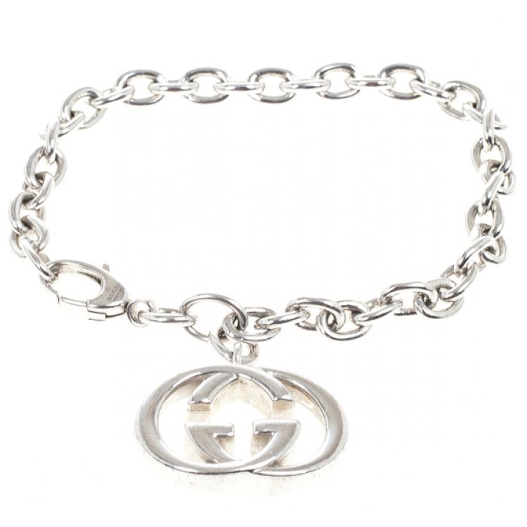 Pre Owned Gucci Interlocking G Charm Silver Bracelet