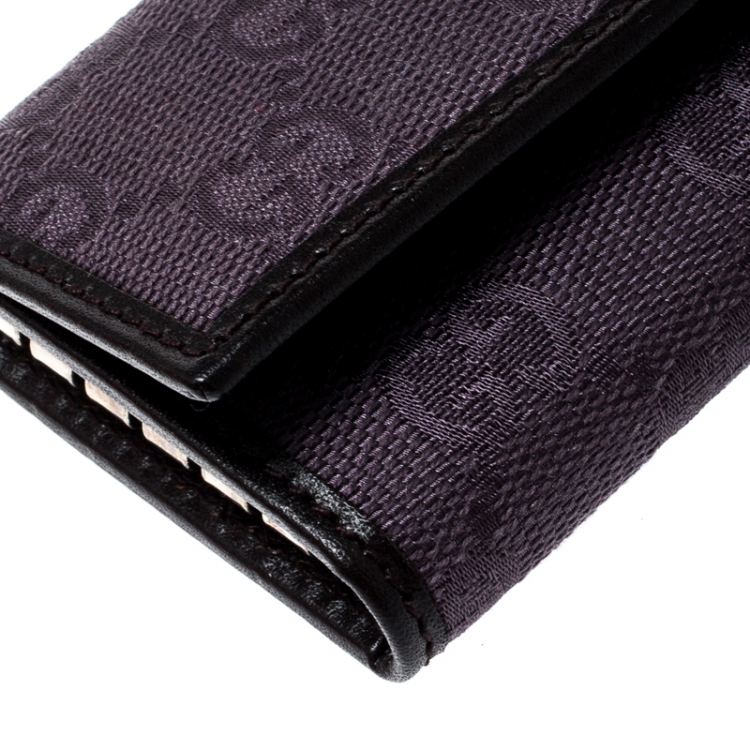 Pre Owned Gucci Lilac/Black GG Canvas and Leather 6 Key Case