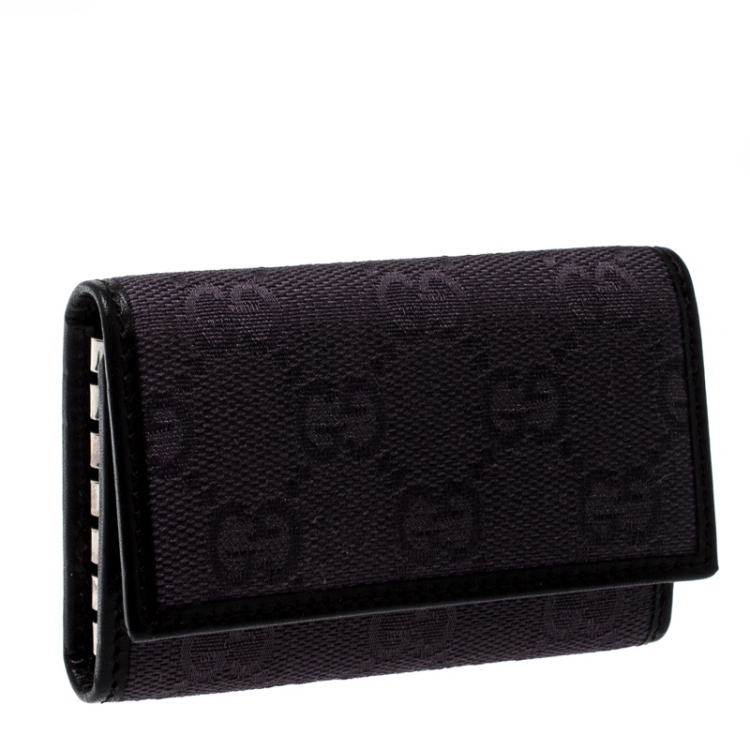 Pre Owned Gucci Lilac/Black GG Canvas and Leather 6 Key Case
