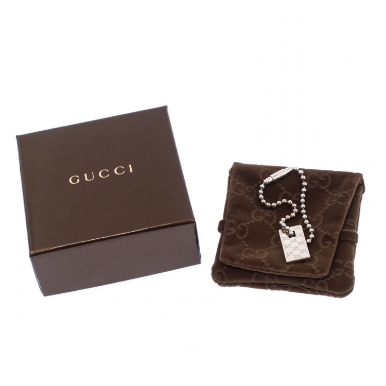 Pre Owned Gucci Sterling Silver Guccisima Square Pendant Necklace