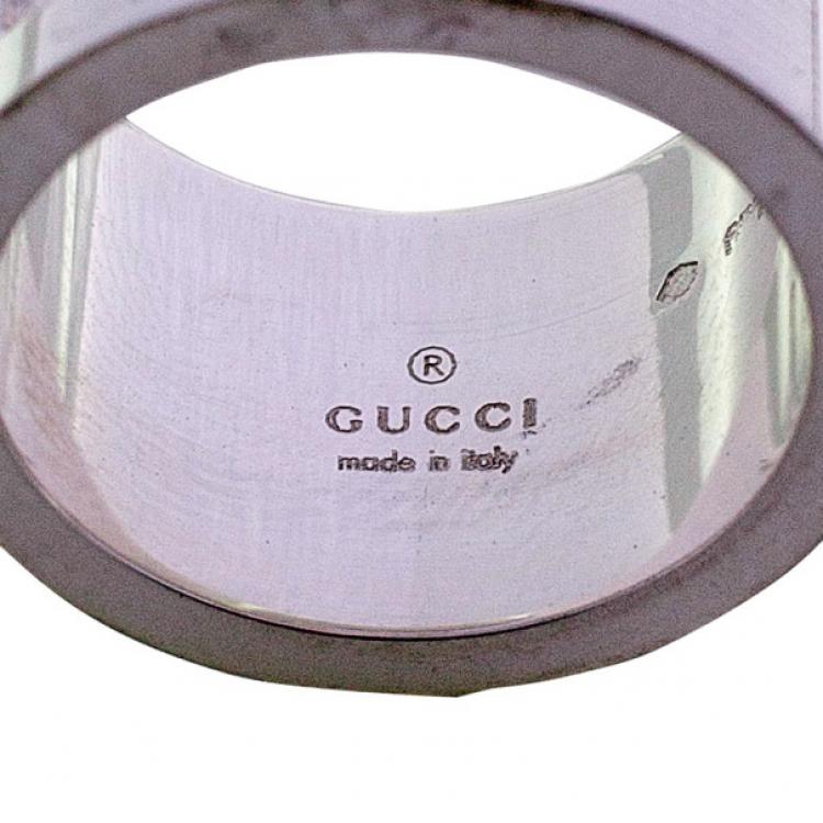 Pre Owned Gucci Silver Band Cutout Ring Size 49