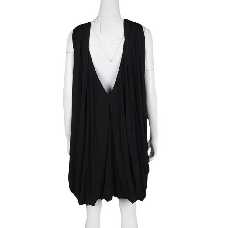 مملوكة مسبقًا Gucci Black Cutout Detail Sleeveless Draped Dress M