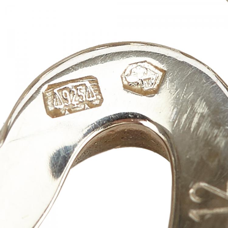 Pre Owned Gucci Sterling Silver Heart Cutout Ring