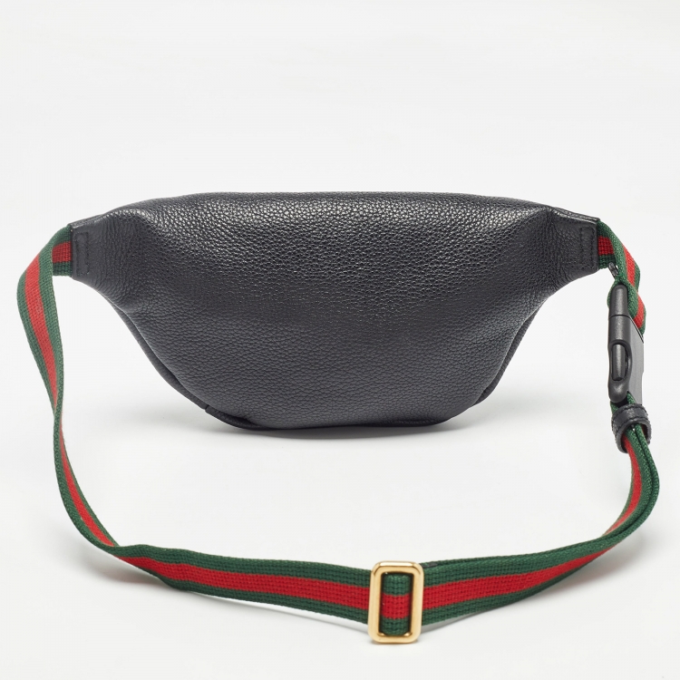 Pre Owned Gucci Black Leather Small Logo Belt Bag