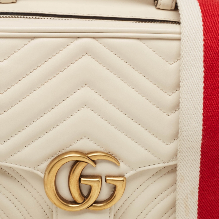 Pre Owned Gucci Off White Matelassé Leather GG Marmont Camera Top Handle Bag