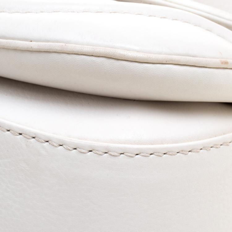 Pre Owned Gucci White Leather Tassel New Bamboo Top Handle Bag