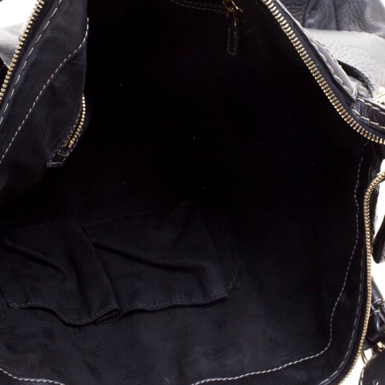 مملوكة مسبقًا Gucci Black Leather Crest Boule Top Handle Bag