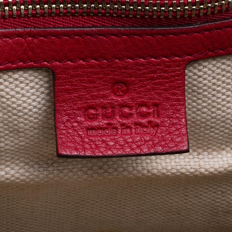 Pre Owned Gucci Red Pebbled Leather Soho Boston Bag