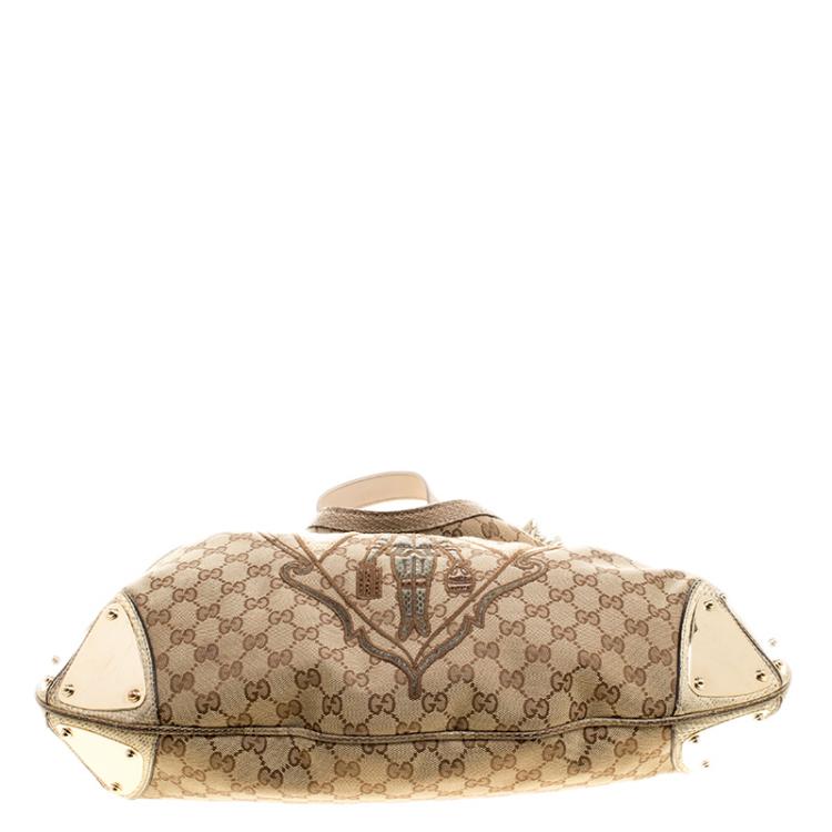 Pre Owned Gucci Beige GG Canvas Limited Edition Crest Patchwork Indy Top Handle Bag
