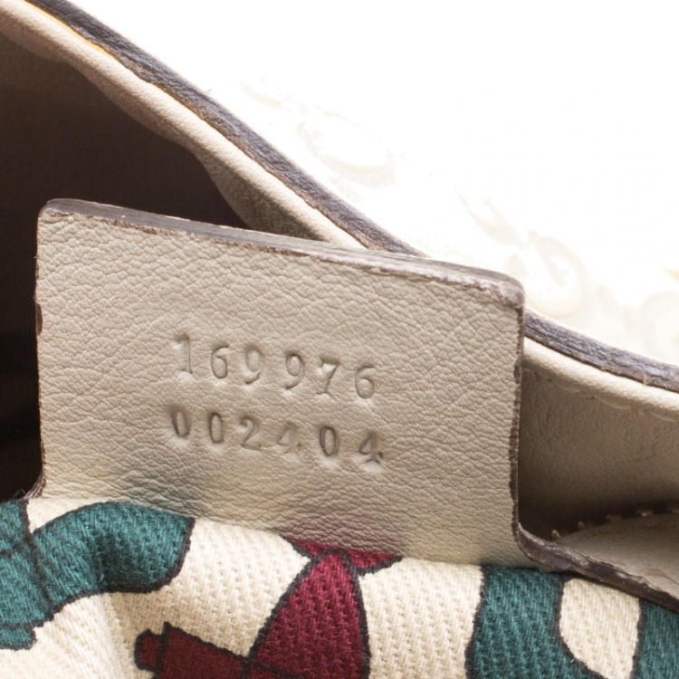 مملوكة مسبقًا Gucci Off White Guccissima Leather Peggy Bamboo Top Handle Bag