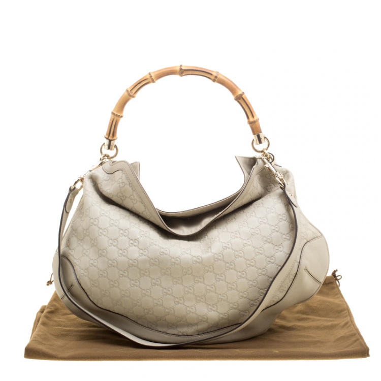 مملوكة مسبقًا Gucci Off White Guccissima Leather Peggy Bamboo Top Handle Bag