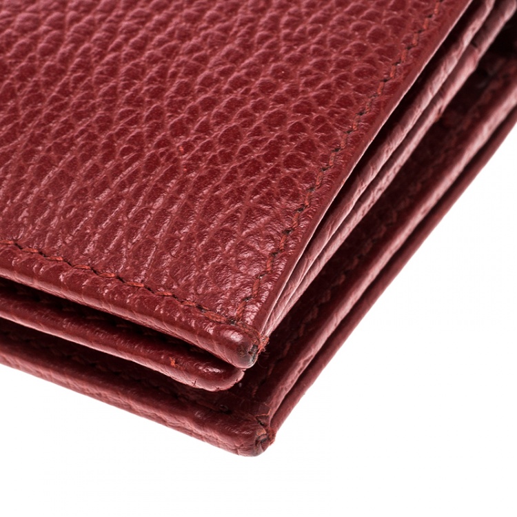 Pre Owned Gucci Red  Leather Double G Card Case