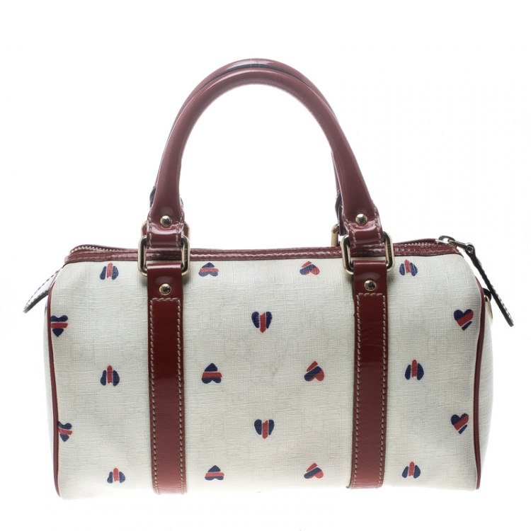 مملوكة مسبقًا Gucci Off White/Red Coated Canvas and Patent Leather Joy Heart Boston Bag