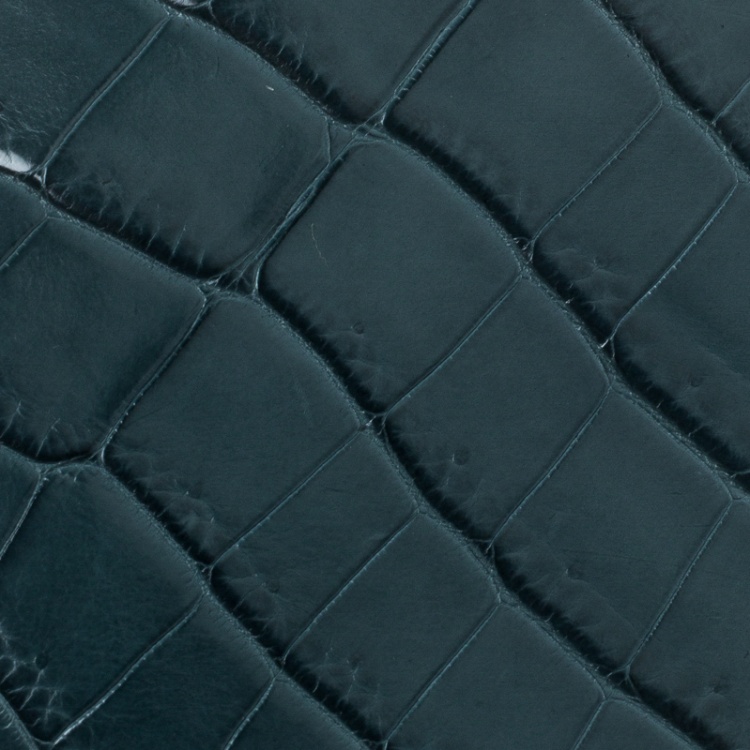 Pre Owned Gucci Ocean Blue Crocodile Bifold Wallet