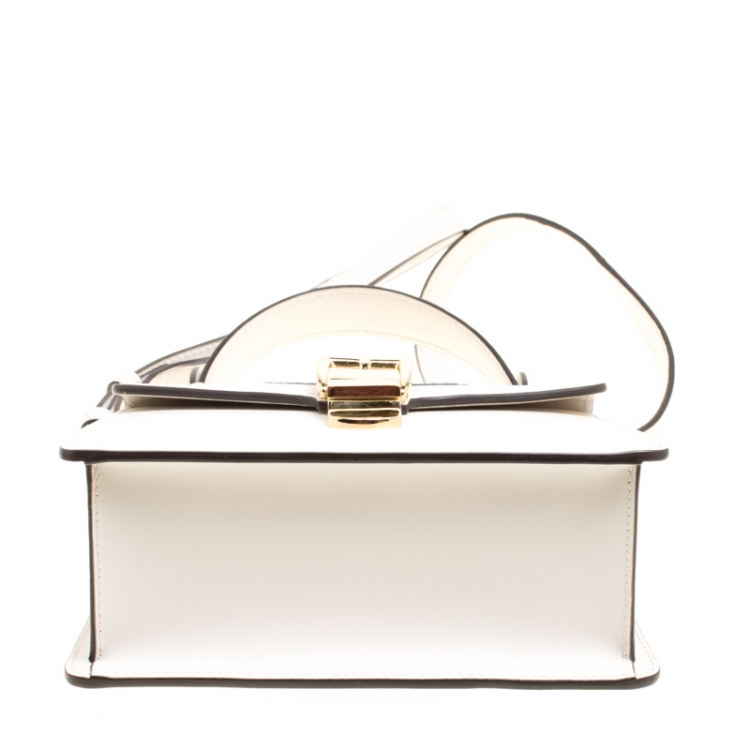 Pre Owned Gucci Off White Leather Mini Sylvie Top Handle Bag 
