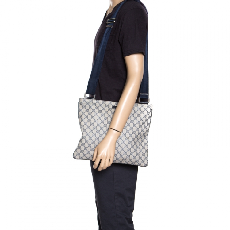 Pre Owned Gucci Beige/Blue GG Supreme Canvas Messenger Bag