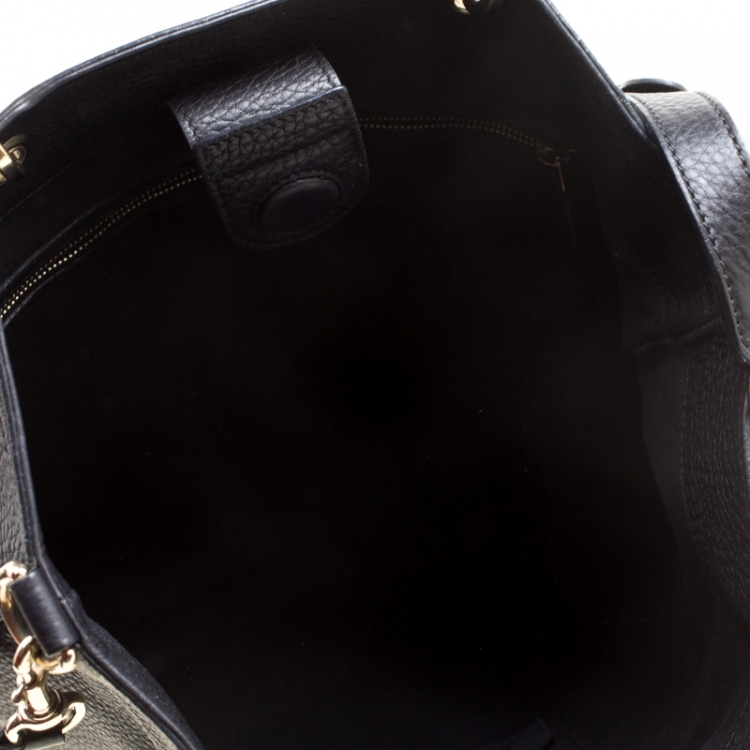 Pre Owned Gucci Black Leather Bamboo Top Handle Bag