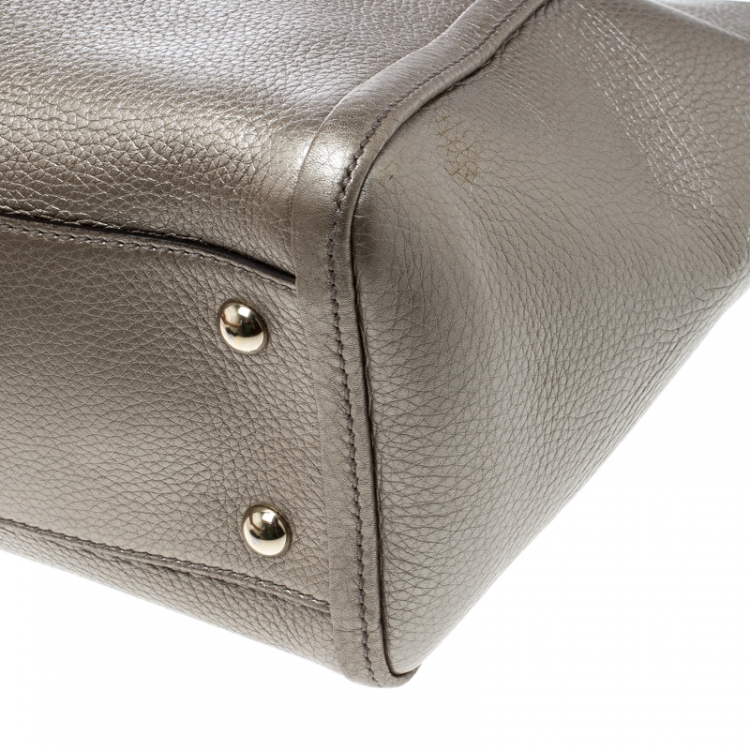 Pre Owned Gucci Metallic Beige Leather Soho Top Handle Bag