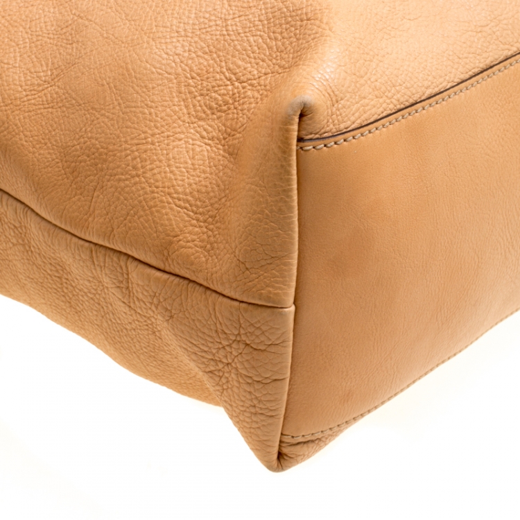 Pre Owned Gucci Beige Leather Bamboo Top Handle Bag