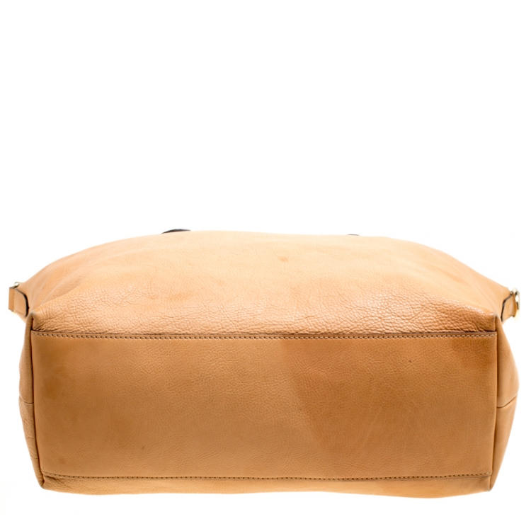 Pre Owned Gucci Beige Leather Bamboo Top Handle Bag