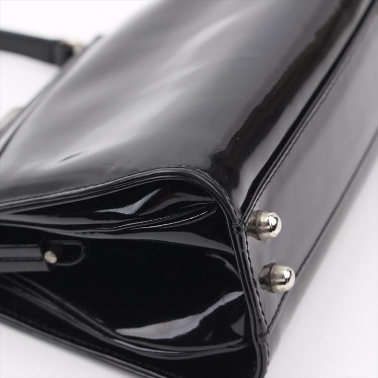 Pre Owned Gucci Black Patent Leather Frame Bag