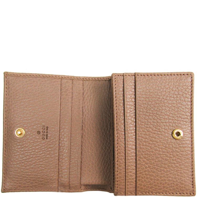 Pre Owned Gucci Beige Pebbled Leather GG Marmont Card Case
