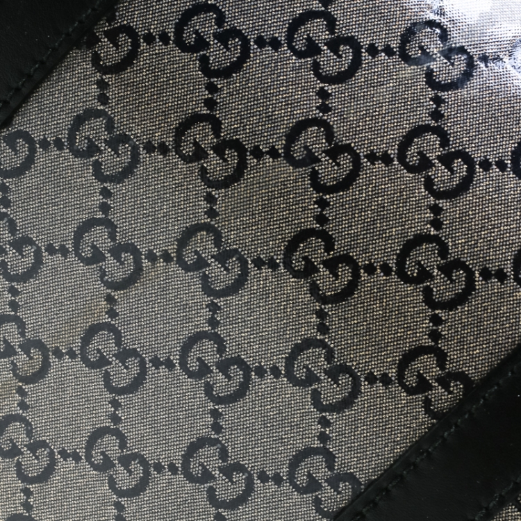 مملوكة مسبقًا Gucci Grey/Black GG Crystal Canvas Medium Joy Boston Bag