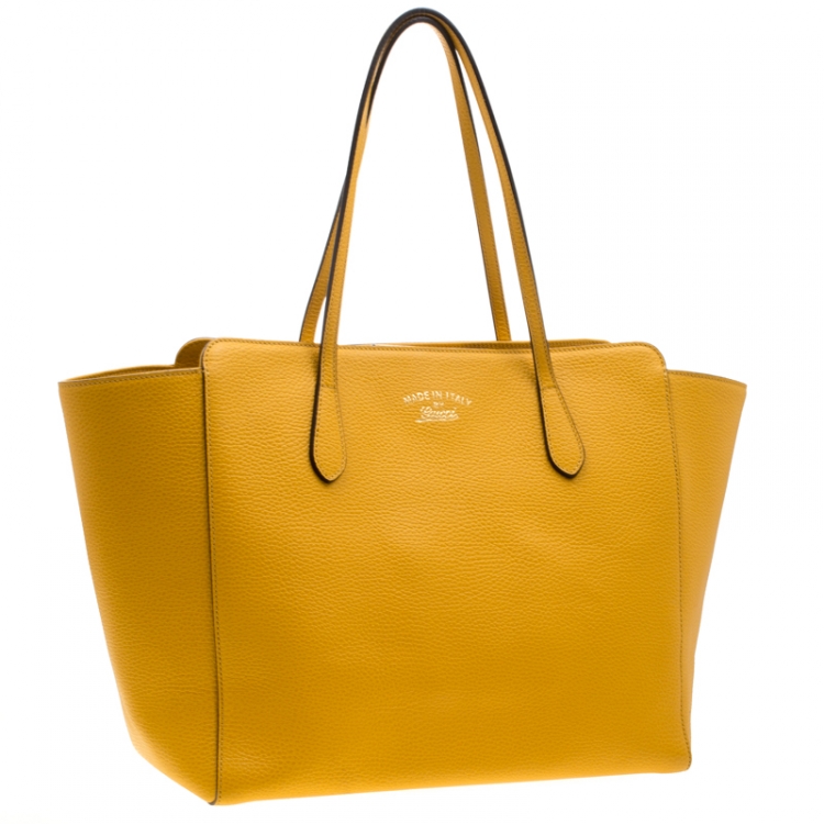 Pre Owned Gucci Mustard Leather Large Swing Shopper Tote