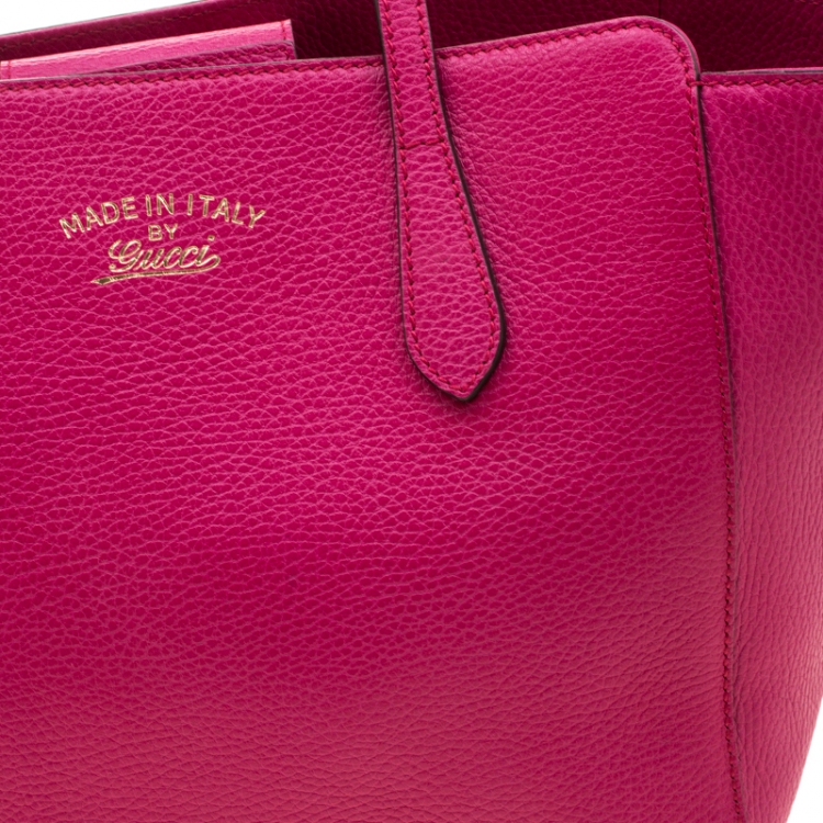 Pre Owned Gucci Magenta Leather Small Swing Tote