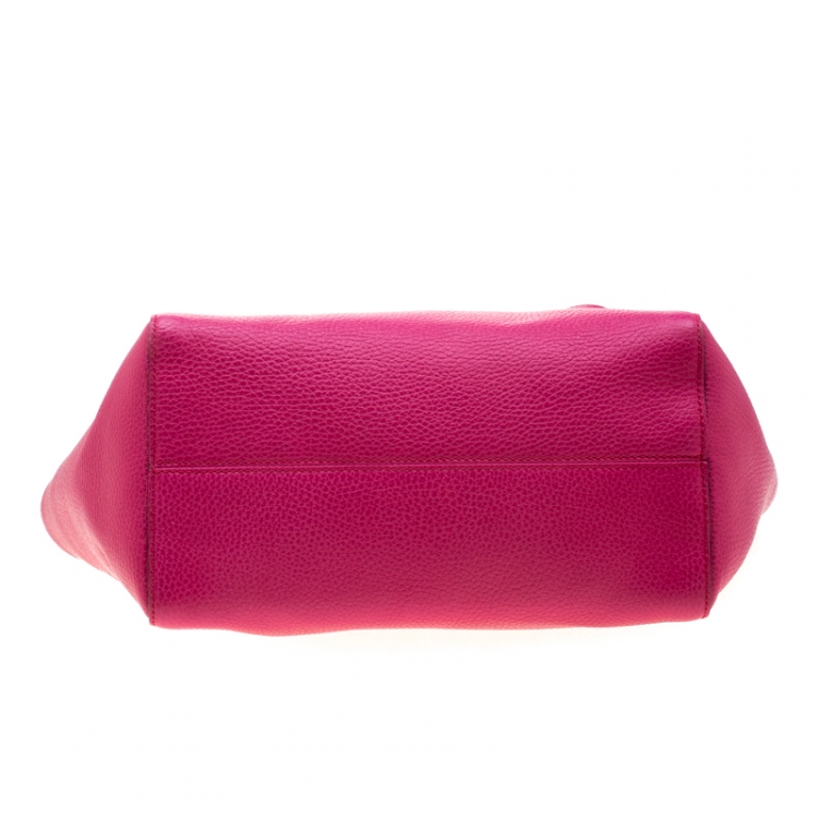 Pre Owned Gucci Magenta Leather Small Swing Tote