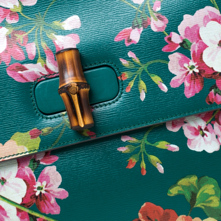 Pre Owned Gucci Green Blossoms Print Leather Bamboo Daily Top Handle Bag