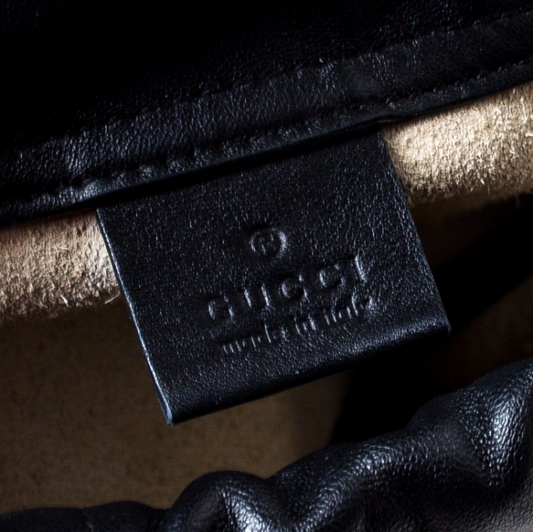 مملوكة مسبقًا Gucci Cream Drawstring Print Leather Backpack