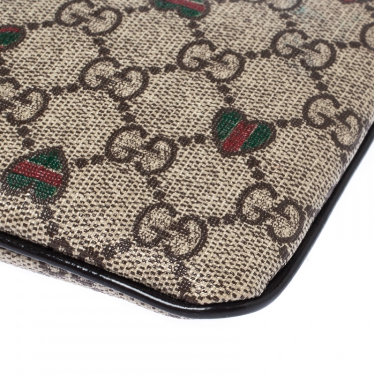 Pre Owned Gucci Beige/Brown GG Supreme Canvas Love Wristlet Clutch